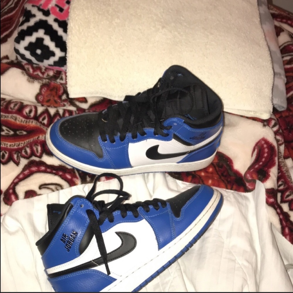 soar blue retro 1s
